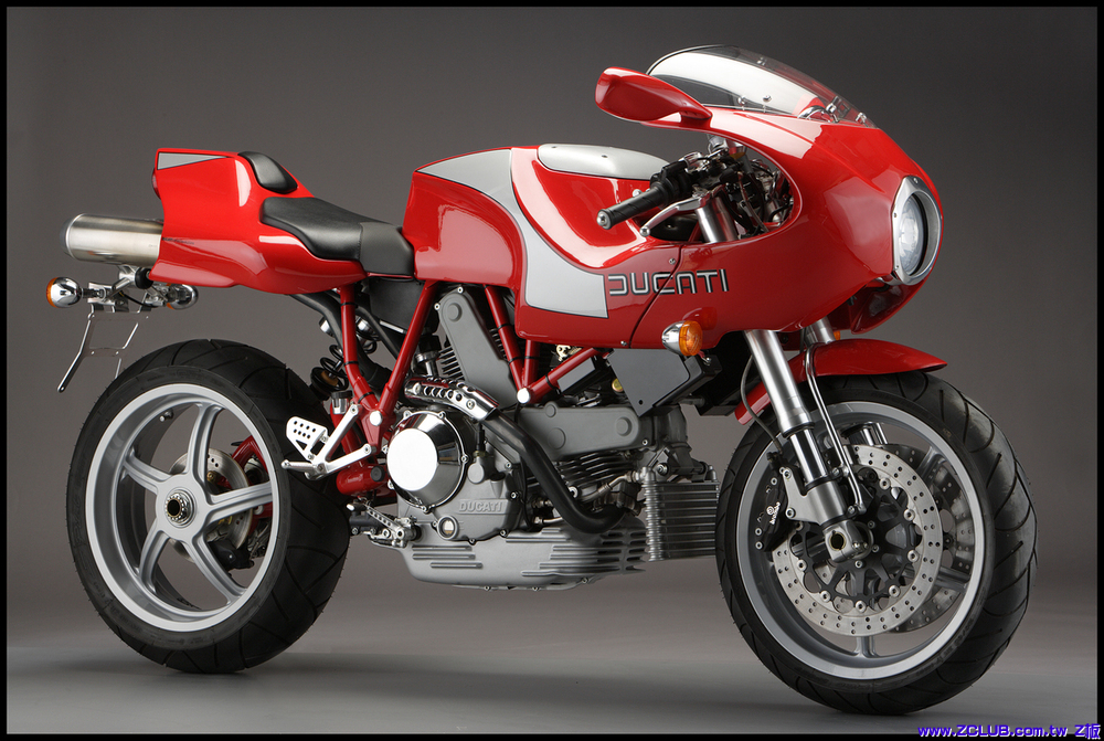 71_ducati_mh_900_evoluzione-1000x671.jpg