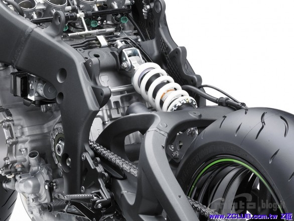 2011-Ninja-ZX10R-chassis-rear-suspension.jpg