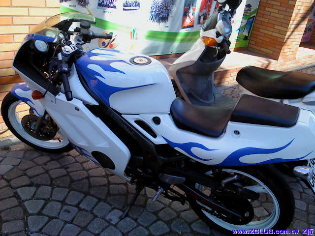 FZR