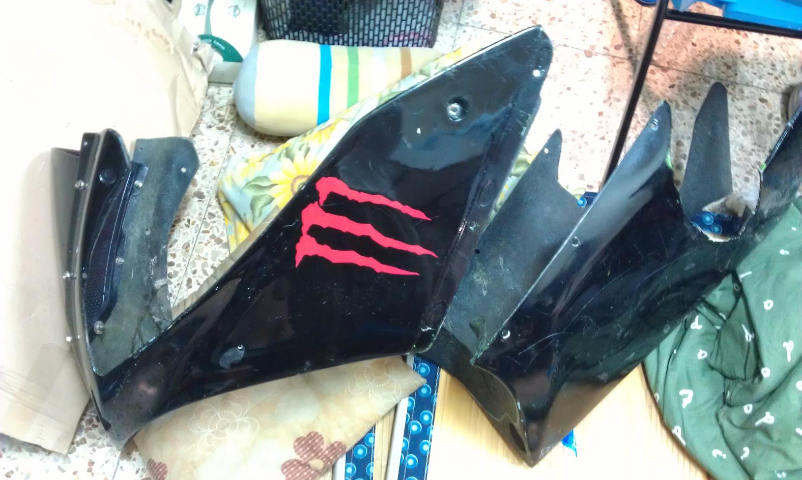 04 RS 上下罩 3000