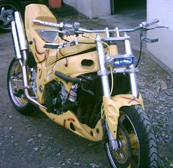 gsx-r-750-2.jpg