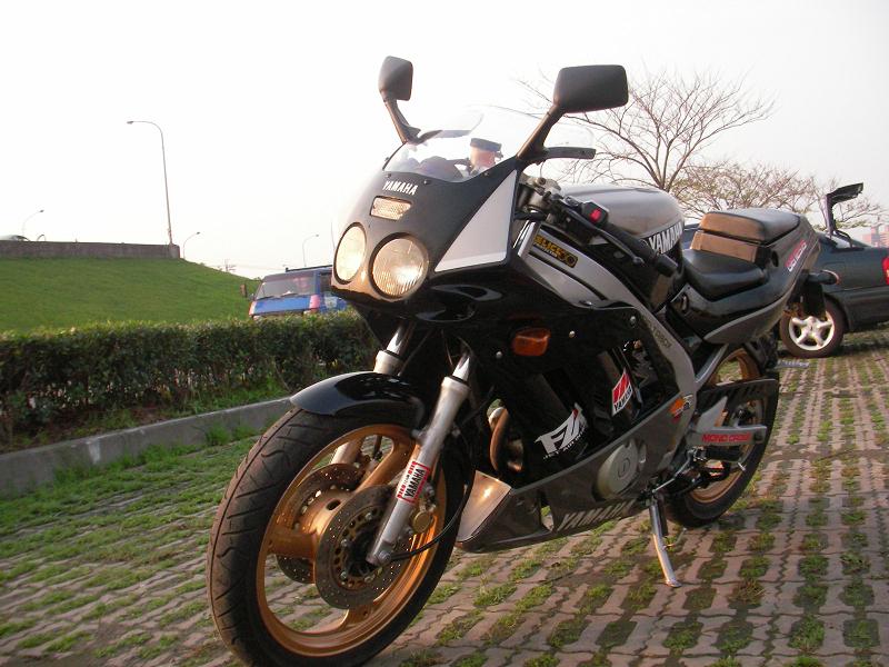 照片fzr 002.JPG