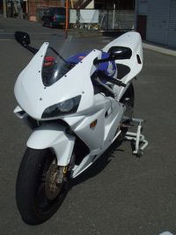 rvf400_200907.jpg