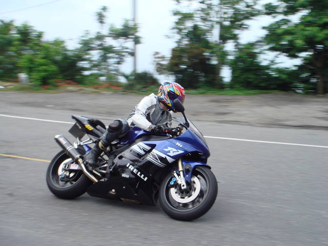 R1