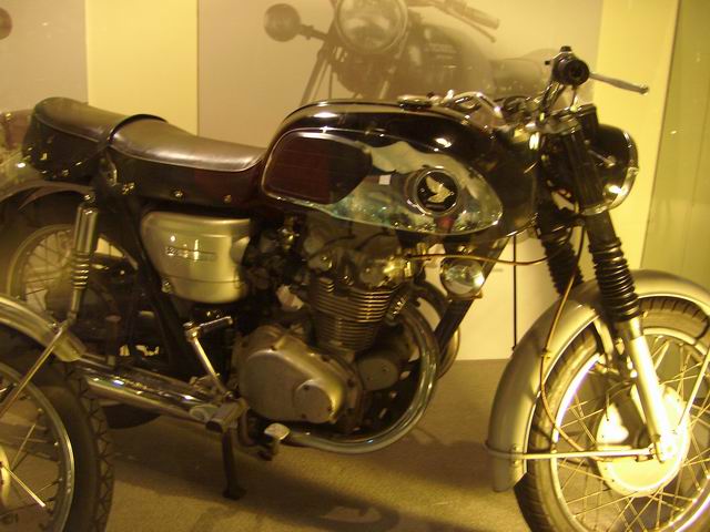 HONDA CB450K0 (1965.450cc).JPG
